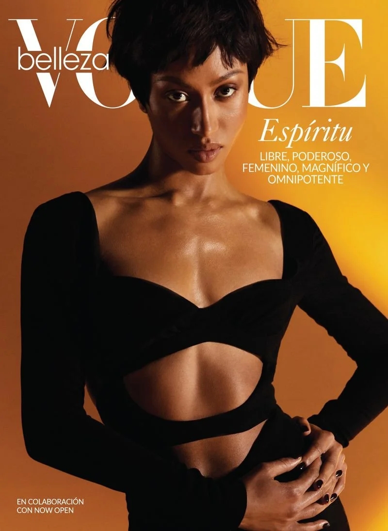 女性情報誌 Vogue Mexico Magazine May 2022 女性情報誌 Vogue Mexico Magazine May 2022 女性情報誌 Vogue Mexico